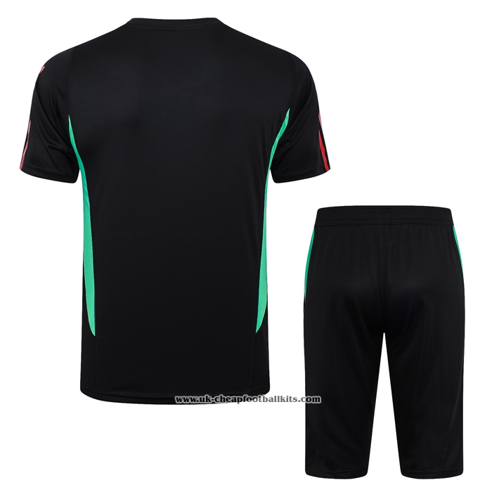 Tracksuit
 Manchester United 2023-2024 Short Sleeve
 Black
 - Shorts
